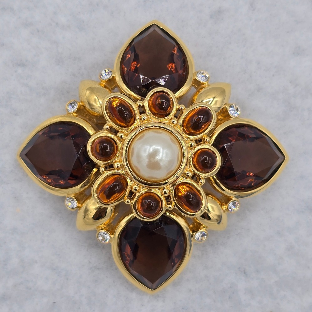 Joan Rivers Brooch Pin Classic Gold Tone Glass Faux Pearl